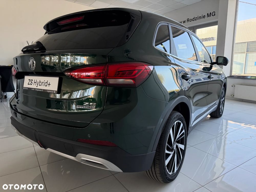 MG ZS Hybrid+ - 6