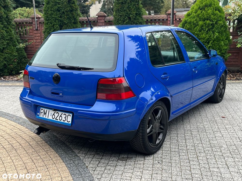 Volkswagen Golf - 27