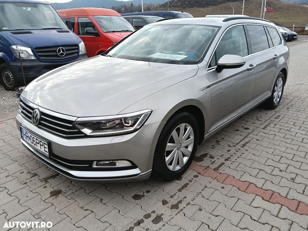 Volkswagen Passat - 2