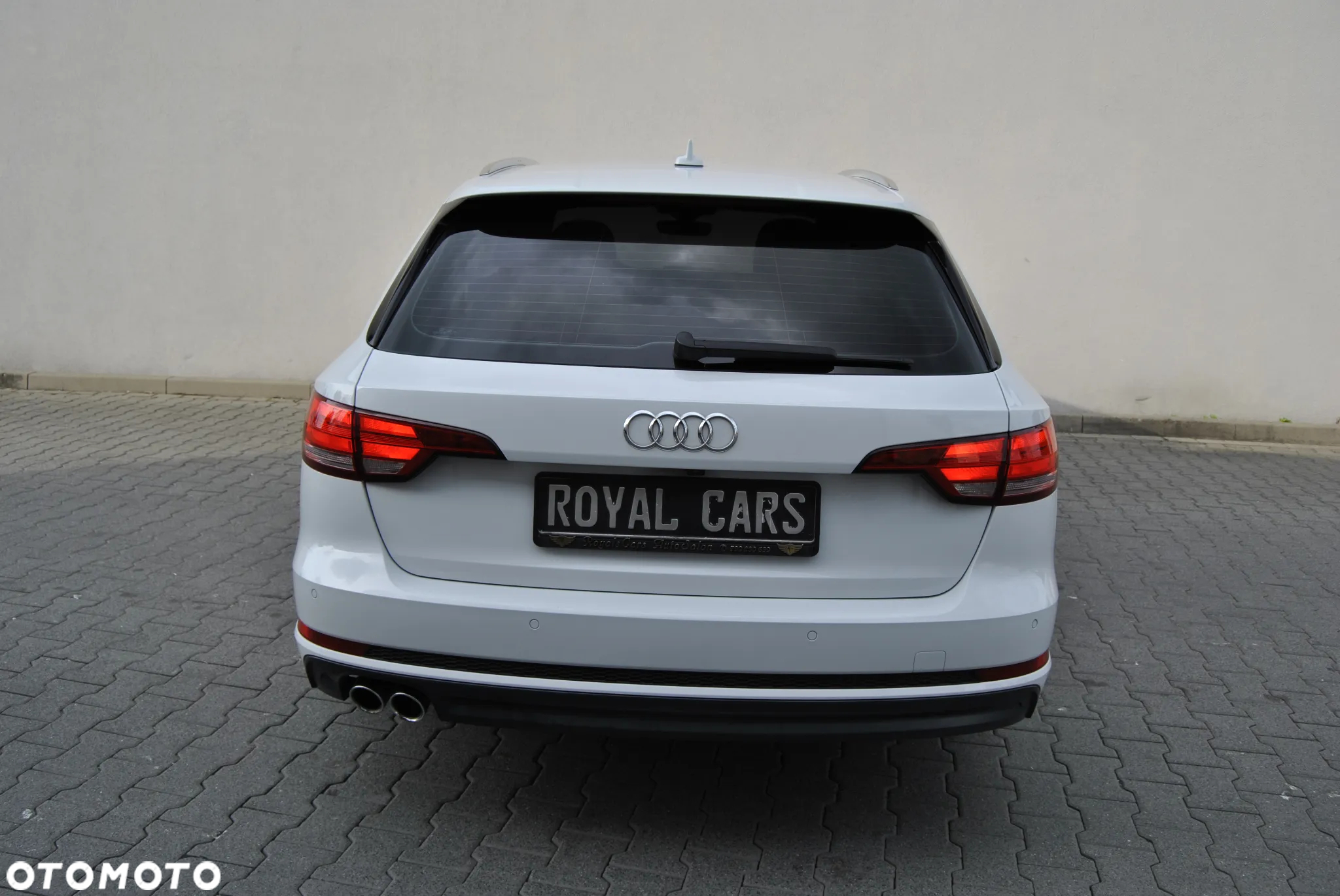 Audi A4 Avant 2.0 TDI ultra S tronic sport - 15