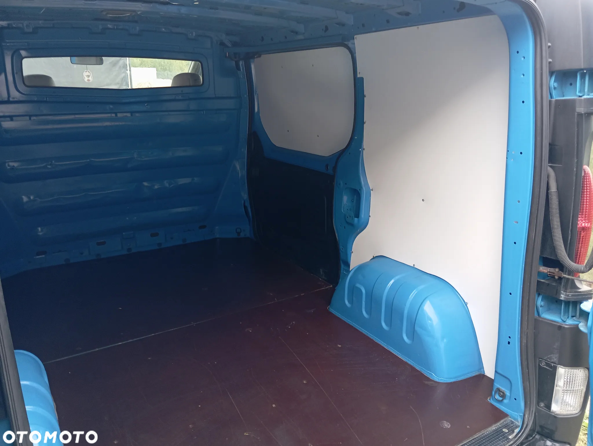 Opel VIVARO - 25