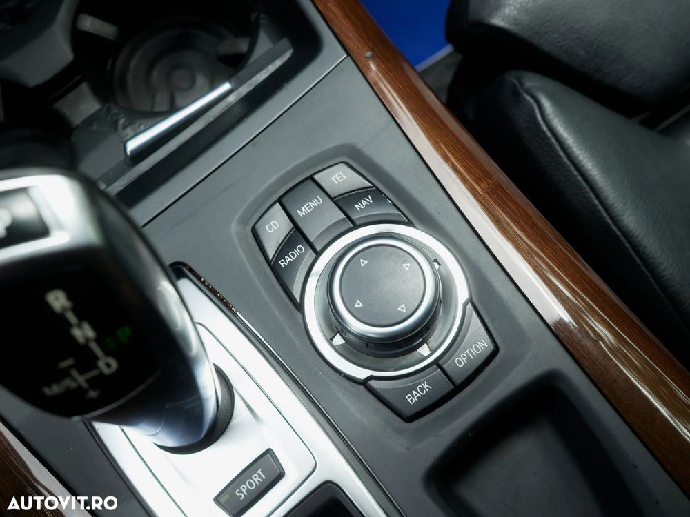 BMW X5 xDrive40d - 29