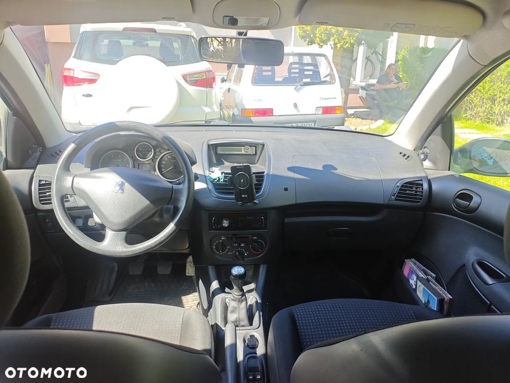 Peugeot 206 plus 1.1 Presence Euro5 - 7