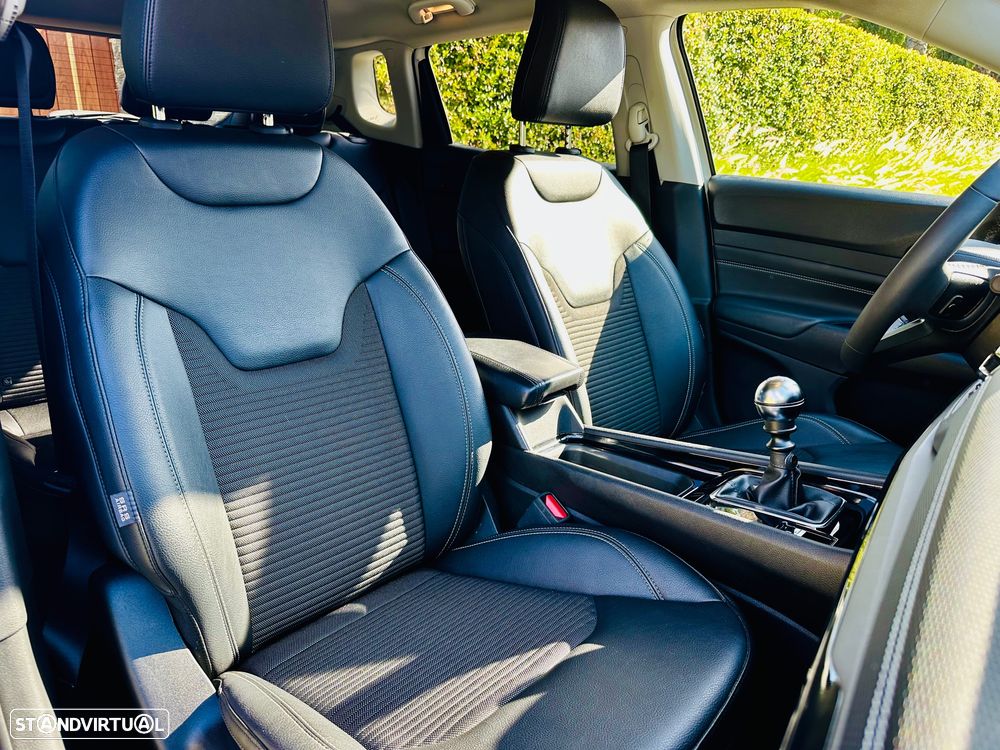 Jeep Compass 1.3 T Night Eagle - 21