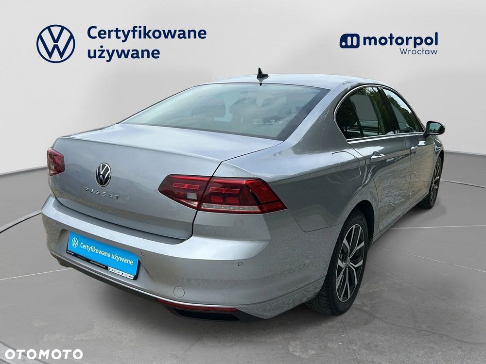 Volkswagen Passat 2.0 TSI Business DSG - 16