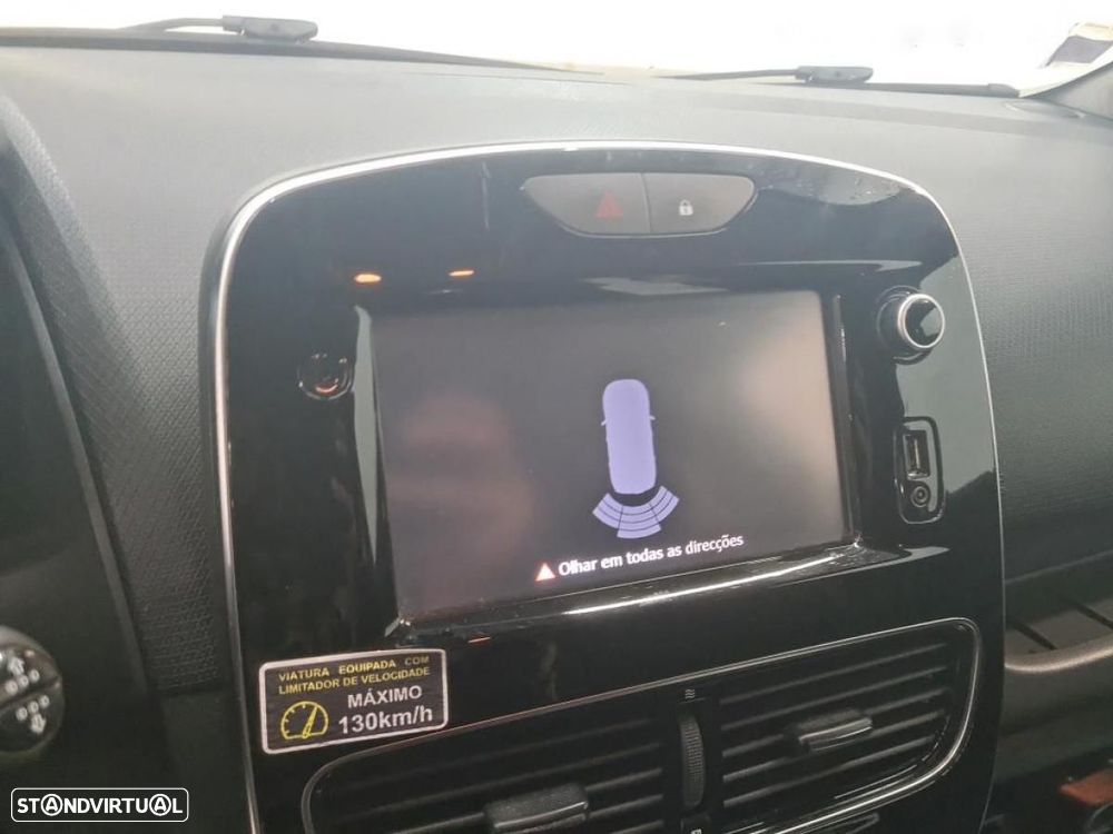 Renault Clio Sport Tourer 1.5 dCi Limited EDition - 4