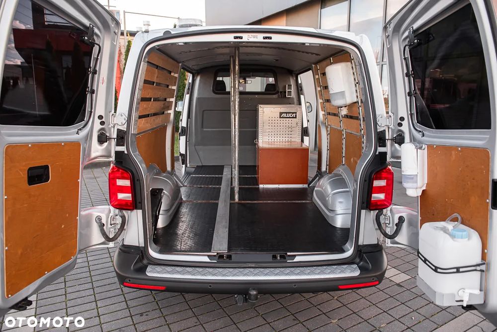 Volkswagen Transporter - 23