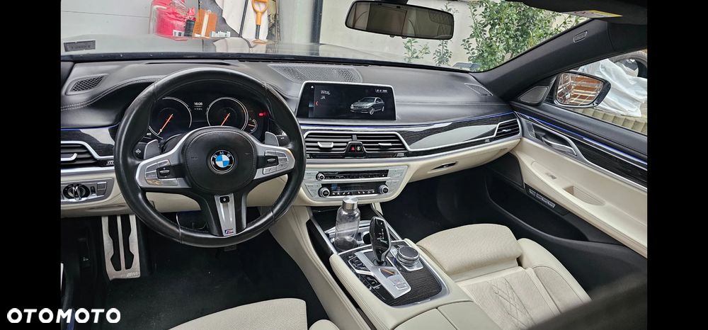 BMW Seria 7 750d xDrive - 37
