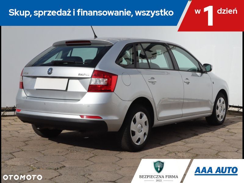 Skoda RAPID - 6