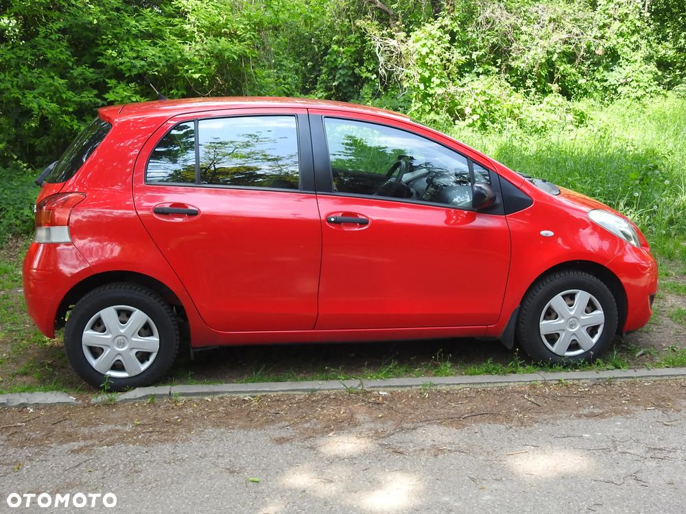 Toyota Yaris 1.0 Entry - 29