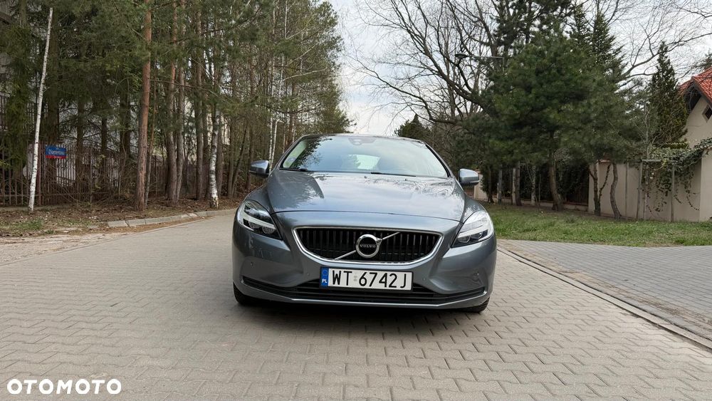 Volvo V40 - 2