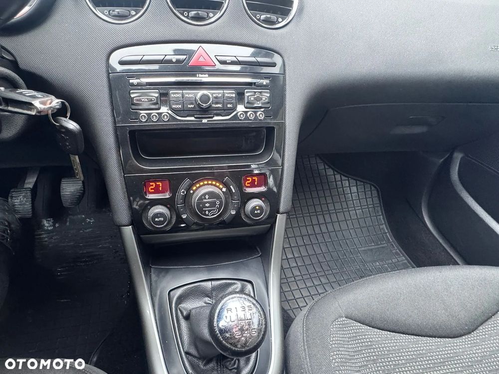 Peugeot 308 HDi FAP 110 Premium - 21