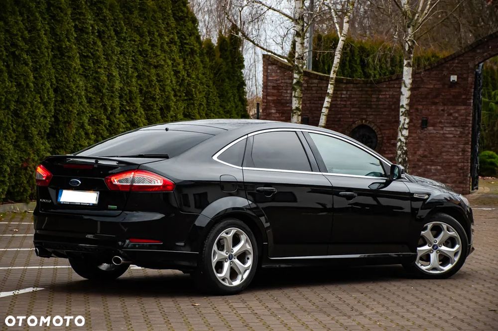 Ford Mondeo 2.0 EcoBoost Titanium S - 14