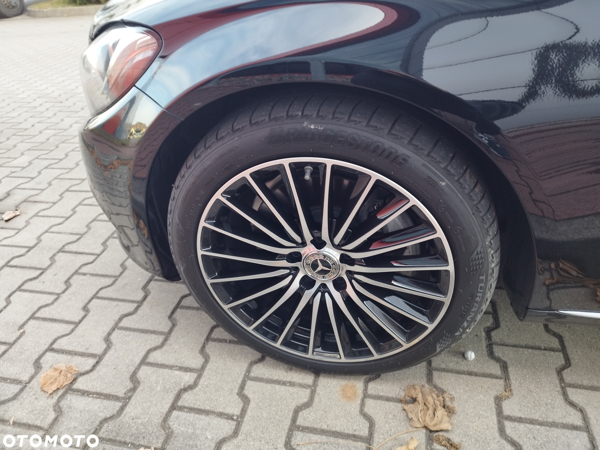 Mercedes-Benz Klasa C 300 7G-TRONIC - 12
