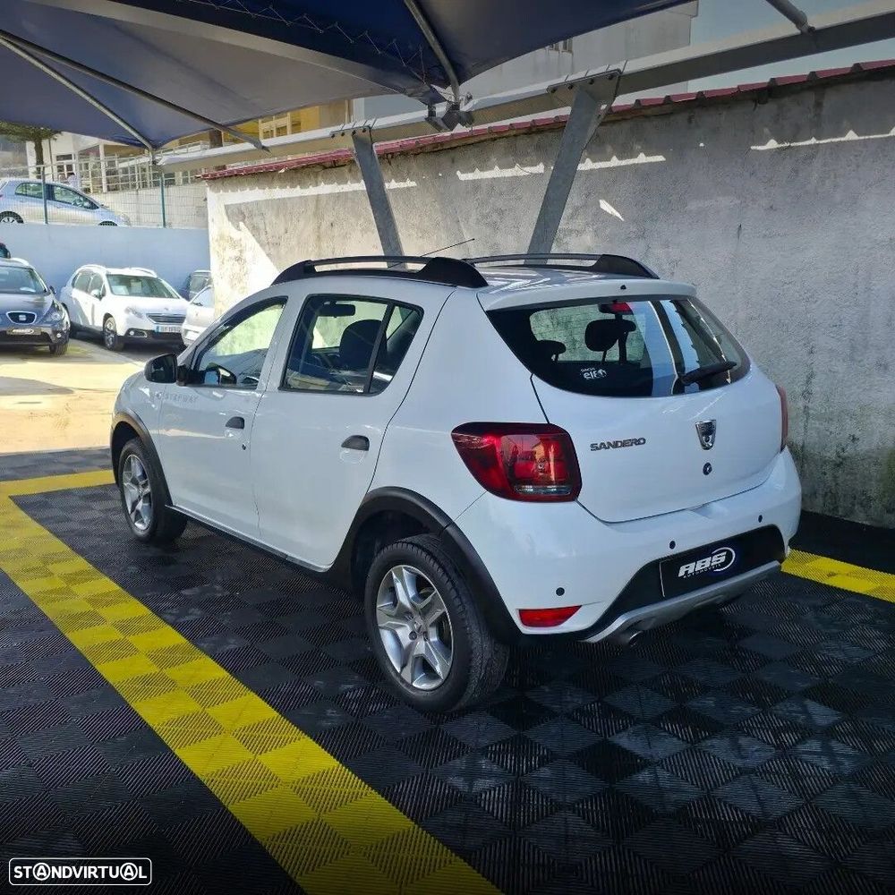 Dacia Sandero 0.9 TCe Stepway - 3