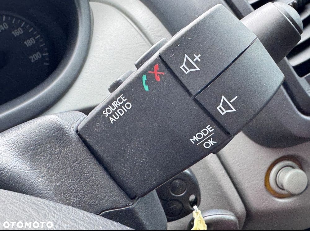 Opel Vivaro - 14