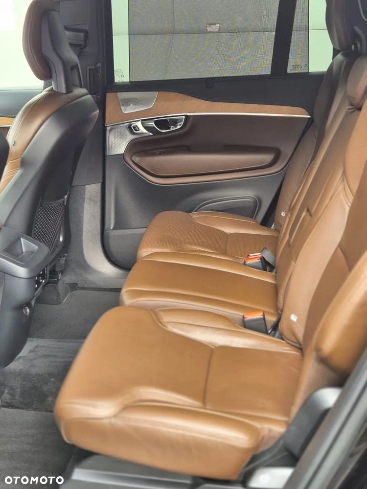 Volvo XC 90 B5 D AWD Inscription - 37