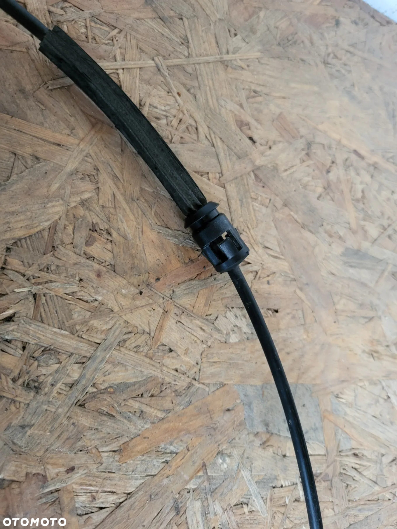 Linka otwierania maski Citroen C3 III - 3