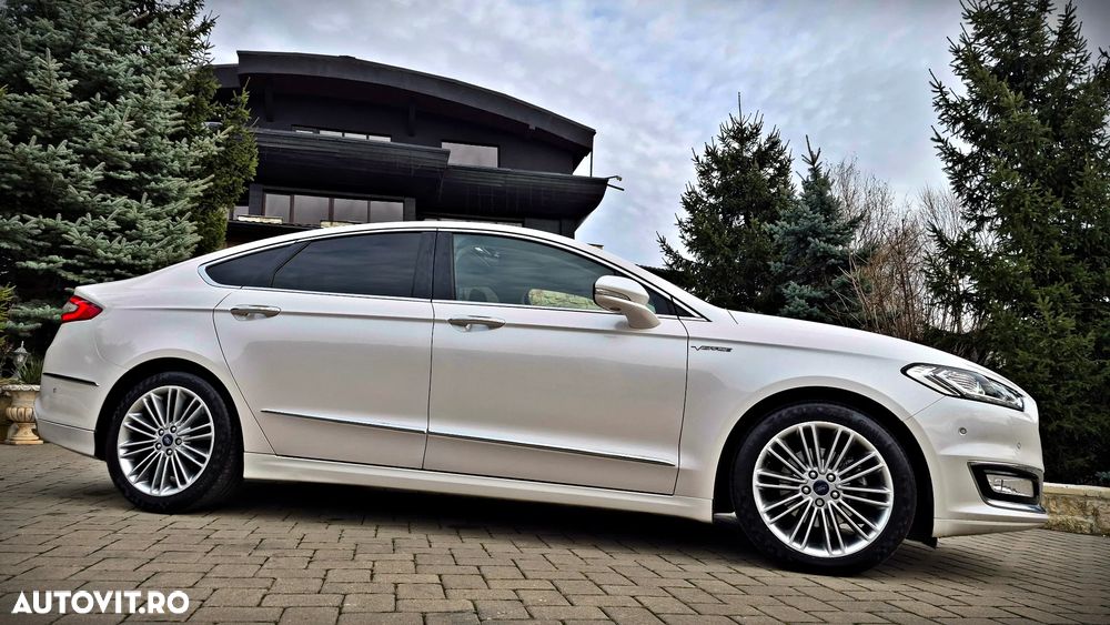 Ford Mondeo 2.0 CVT VIGNALE - 37