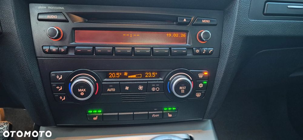 BMW Seria 3 320i Edition Lifestyle - 13
