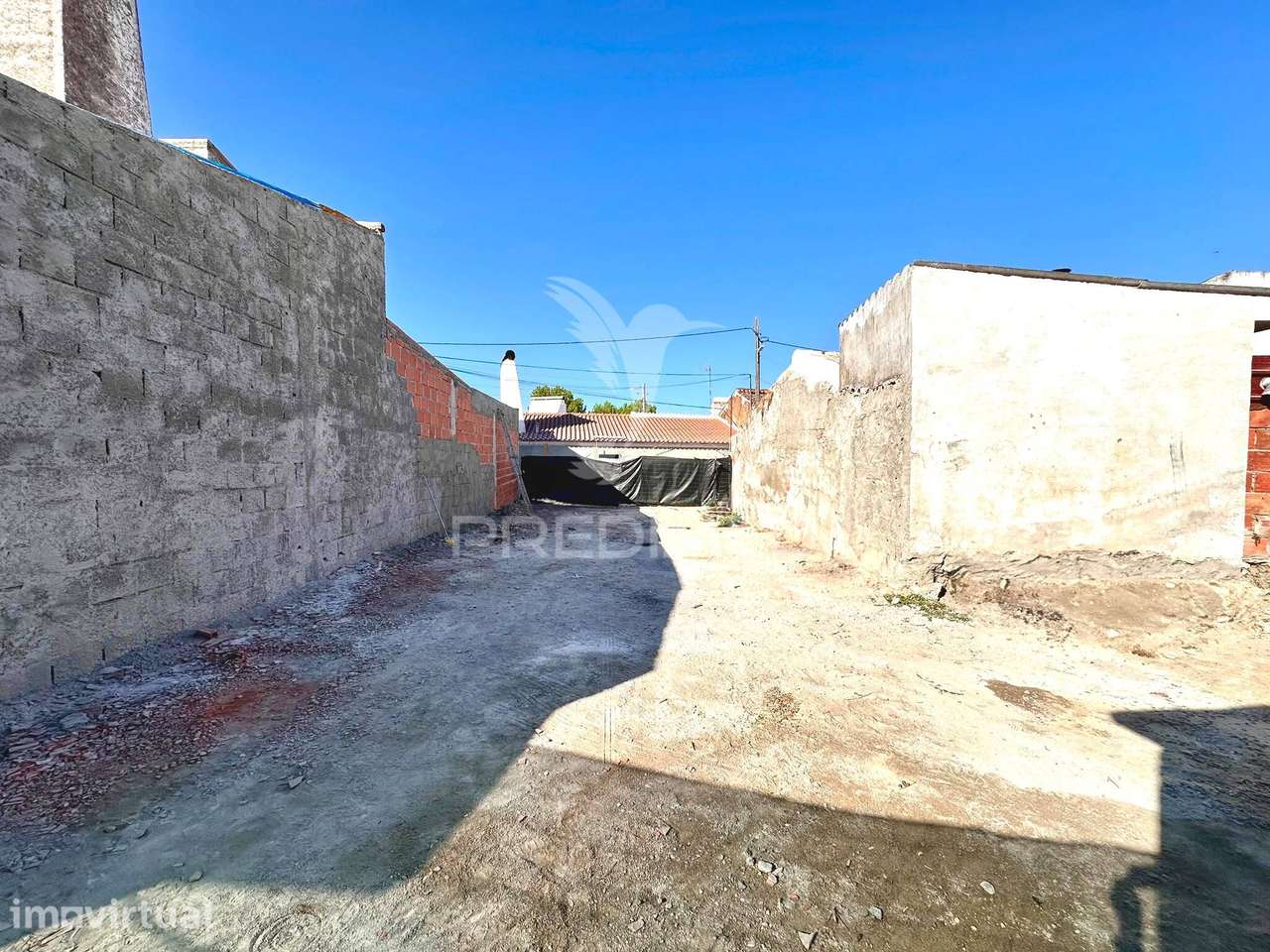 TERRENO URBANO COM PROJETO EM CANO (SOUSEL) – 220 m² - Grande imagem: 5/8