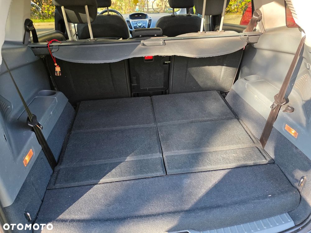 Ford Grand C-MAX - 26