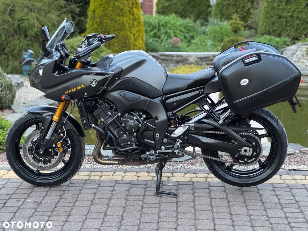 Yamaha FZ8 - 5