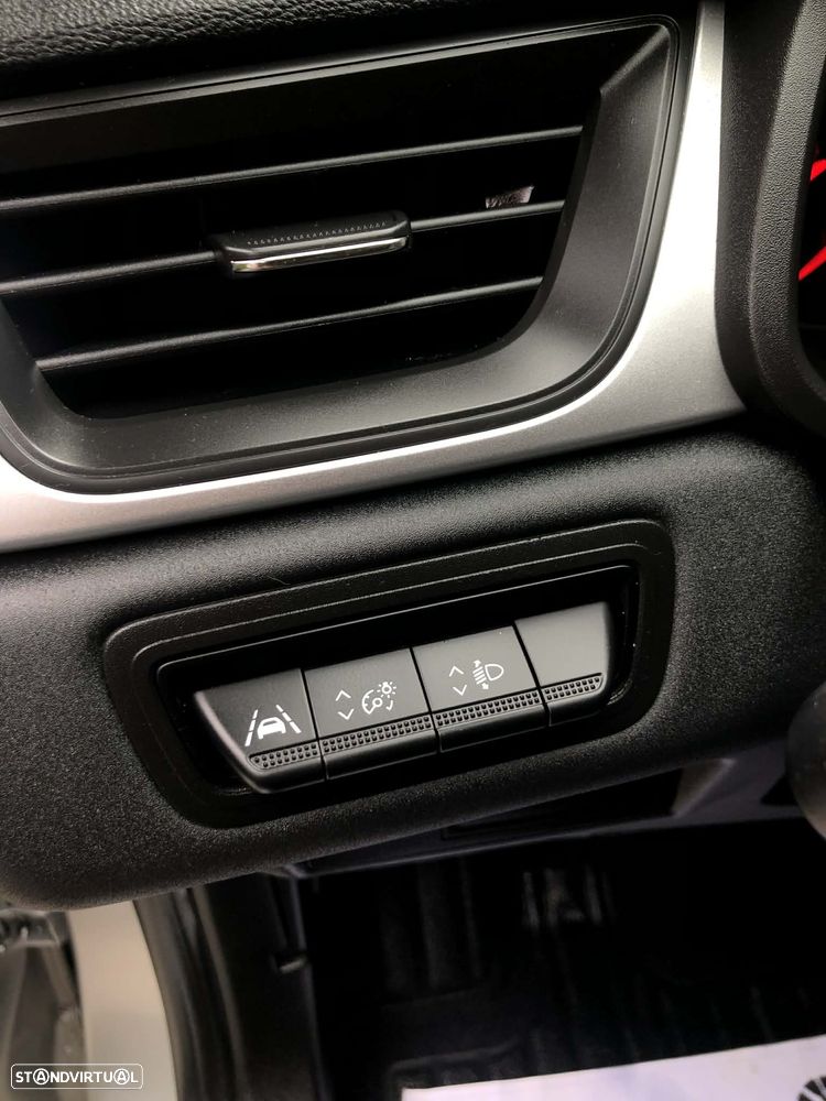 Renault Captur TCe 90 EVOLUTION - 22
