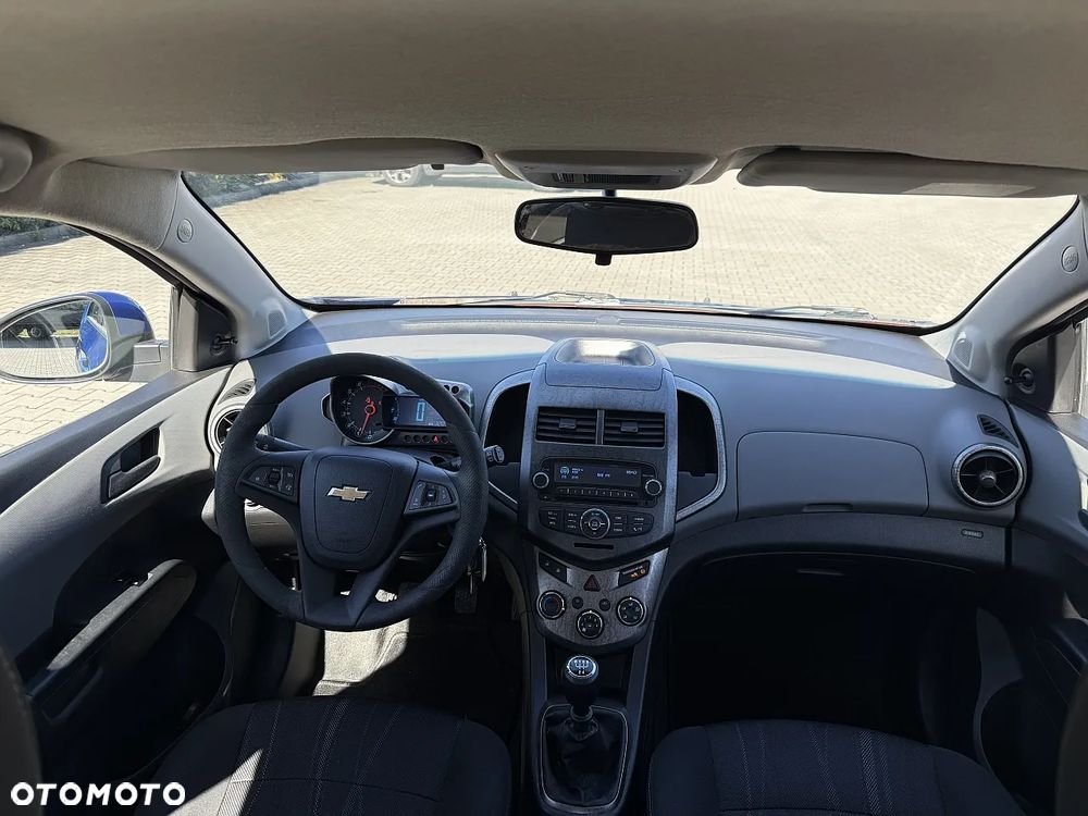 Chevrolet Aveo 1.2 LS+ - 10