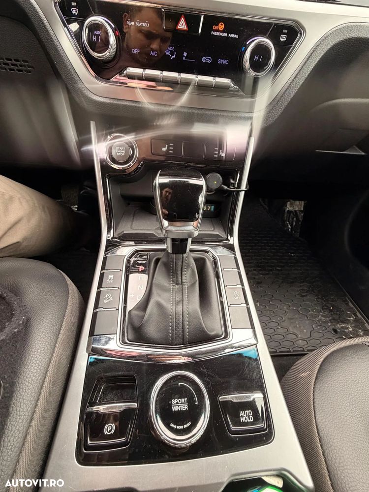 SsangYong Korando 1.5 GDI Turbo AT Premium - 13