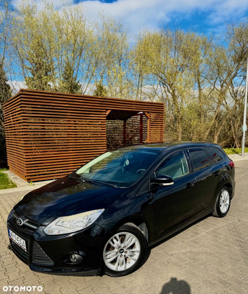 Ford Focus 1.6 TDCi DPF SYNC Edition - 1