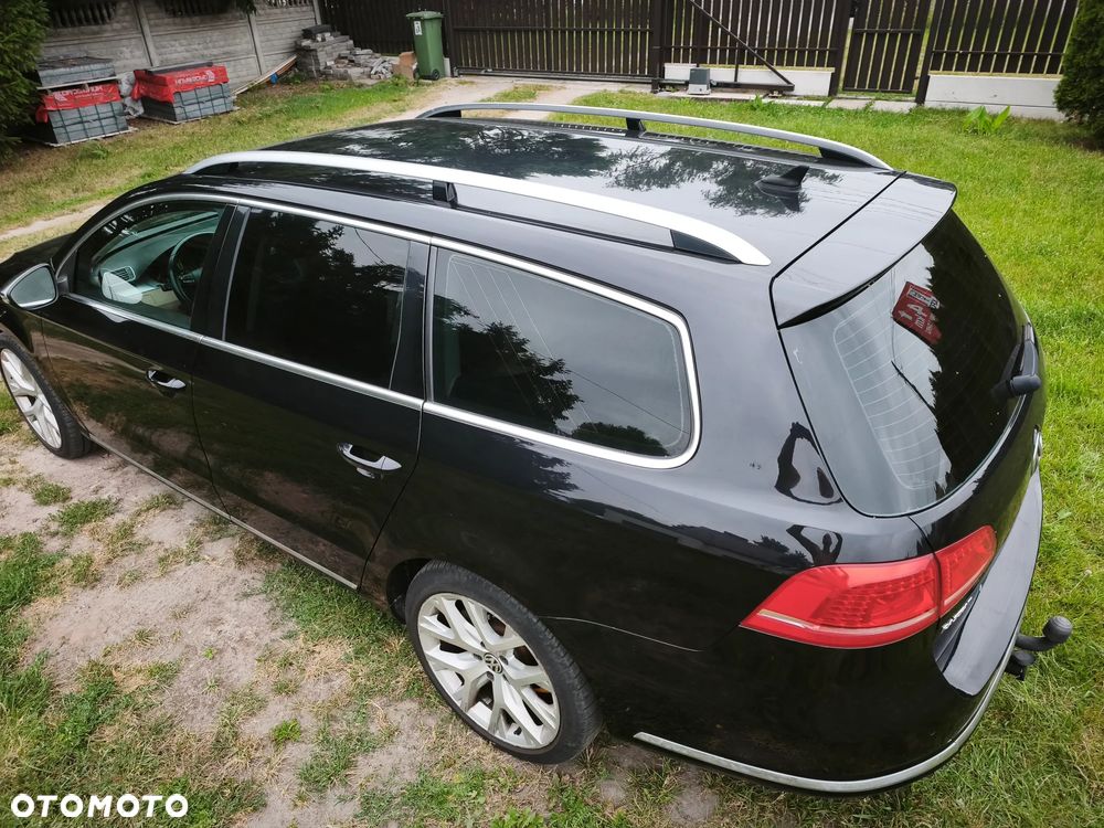 Volkswagen Passat - 11