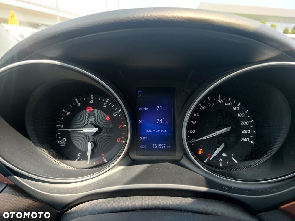 Toyota Avensis 1.8 Premium - 14