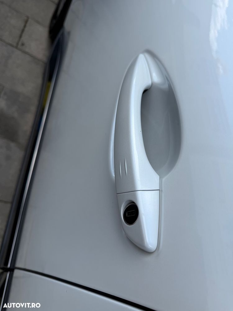 Peugeot 3008 PHEV EAT8 4X4 GT Pack - 15
