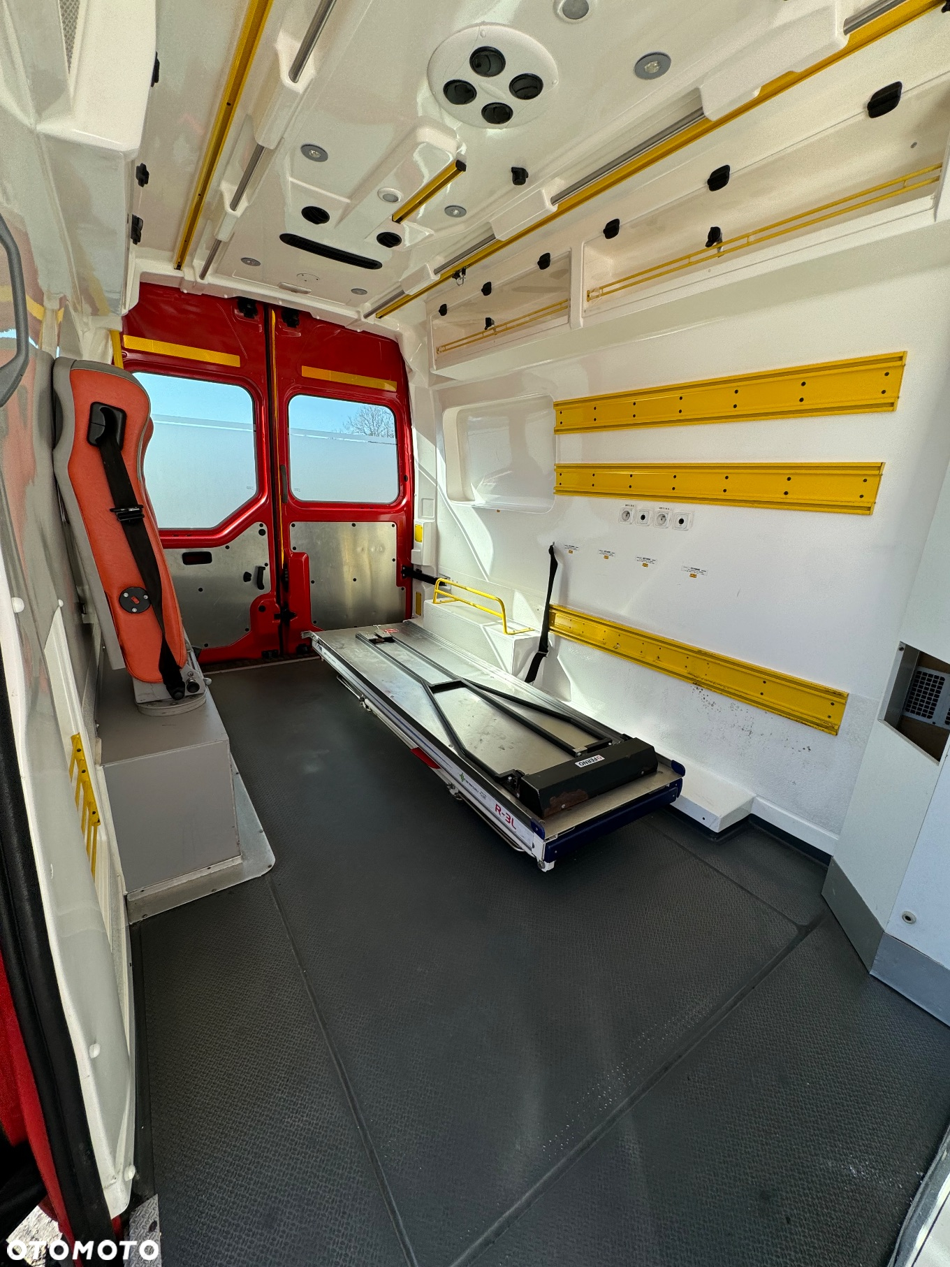 Renault Master 2016r. L3H2 Webasto 2xKLIMA 2xDrzwi Przesuwne Przetwornica 230V - 19