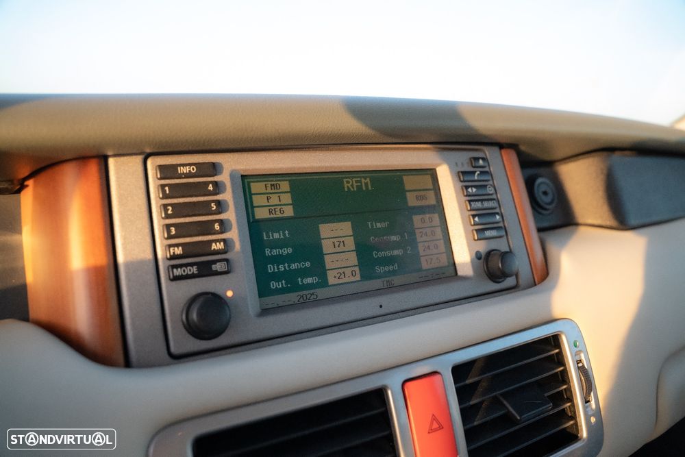 Land Rover Range Rover TD6 Vogue - 12