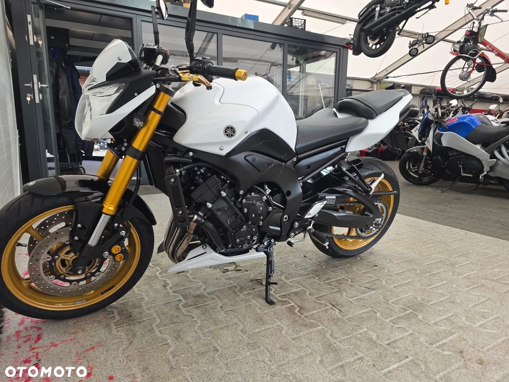 Yamaha FZ - 17