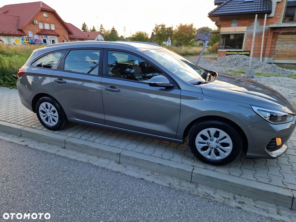 Hyundai i30 1.4 GO Plus - 39