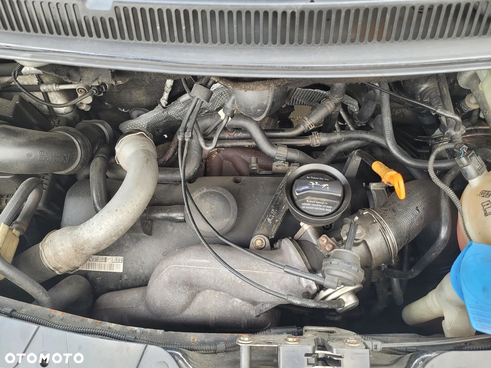 Volkswagen Transporter L2 - 16