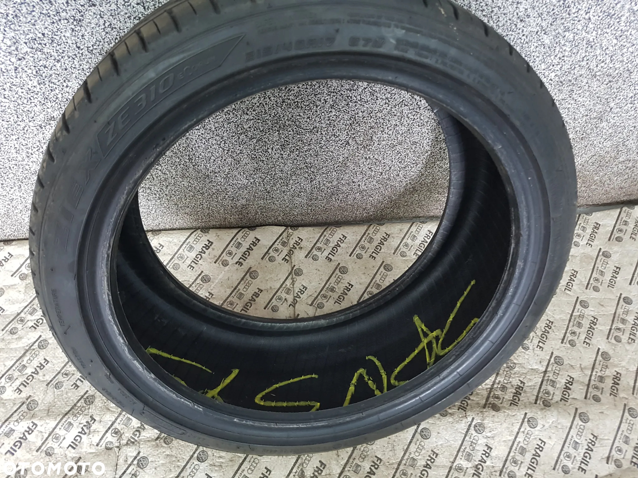 OPONA FALKEN ZEIX ZE310  215/40R17 215/40/17 - 11