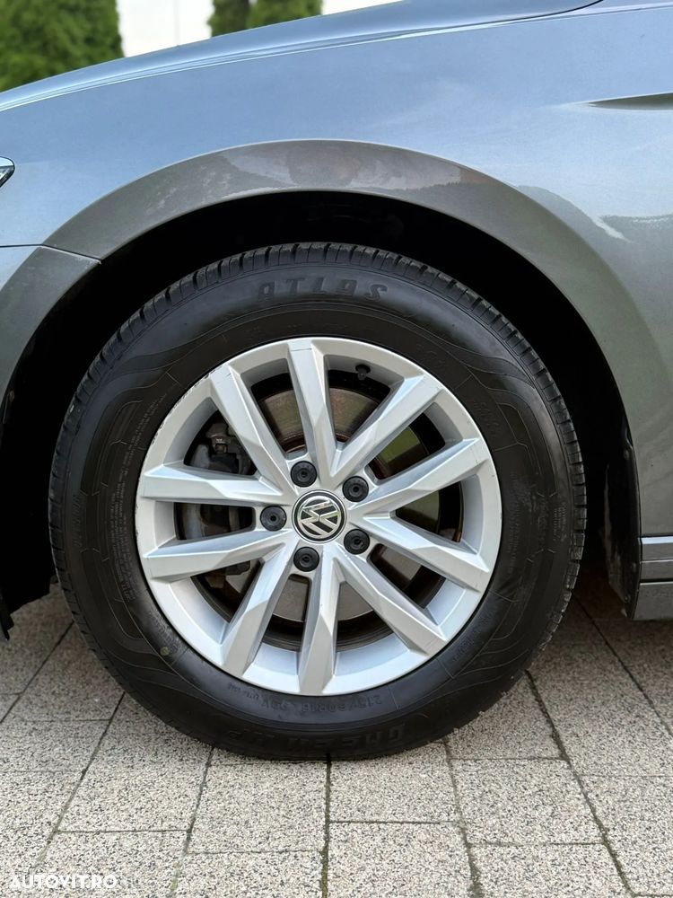 Volkswagen Passat 1.6 TDI (BlueMotion Technology) Comfortline - 21