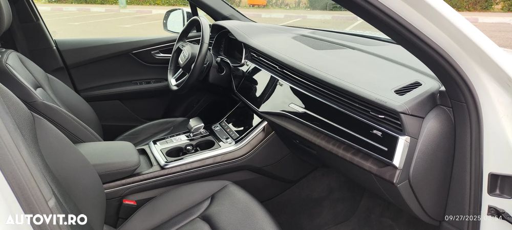 Audi Q7 - 7