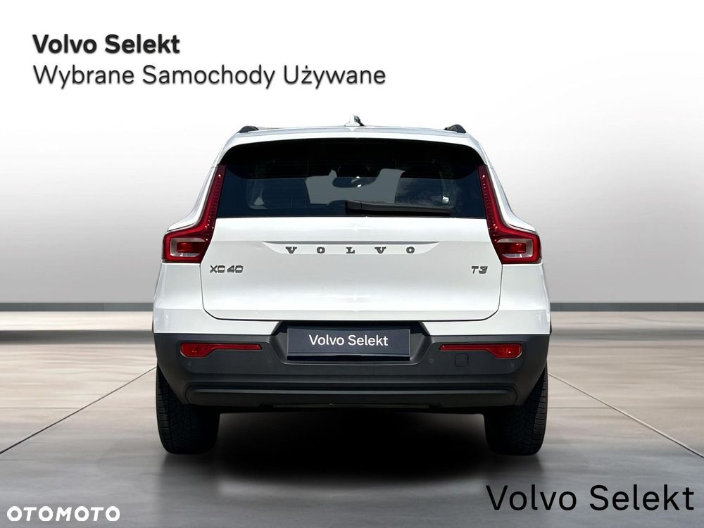 Volvo XC 40 - 5