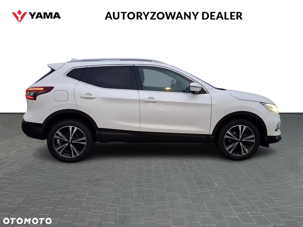 Nissan Qashqai 1.3 DIG-T N-Connecta DCT - 6