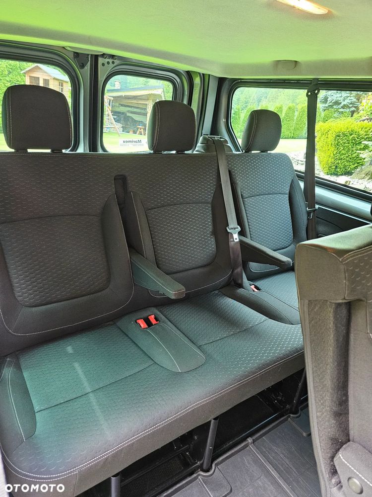 Opel Vivaro L2H1 2,9t Elegance Business - 20