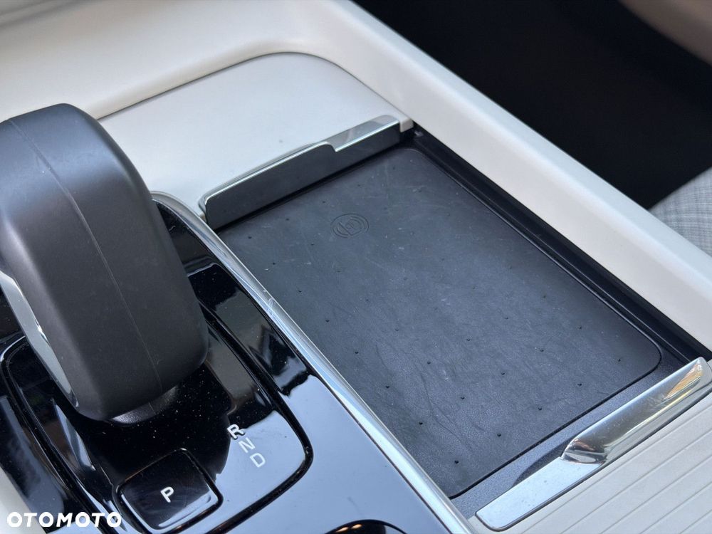 Volvo XC 60 - 25
