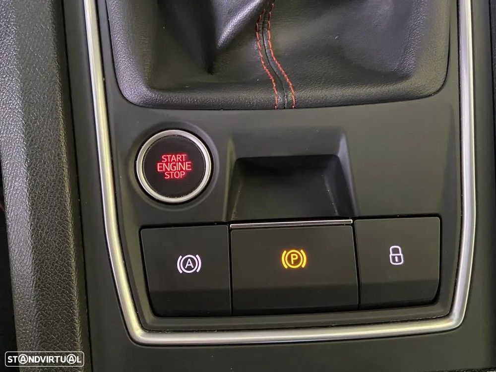 SEAT Leon 2.0 TDI FR - 25