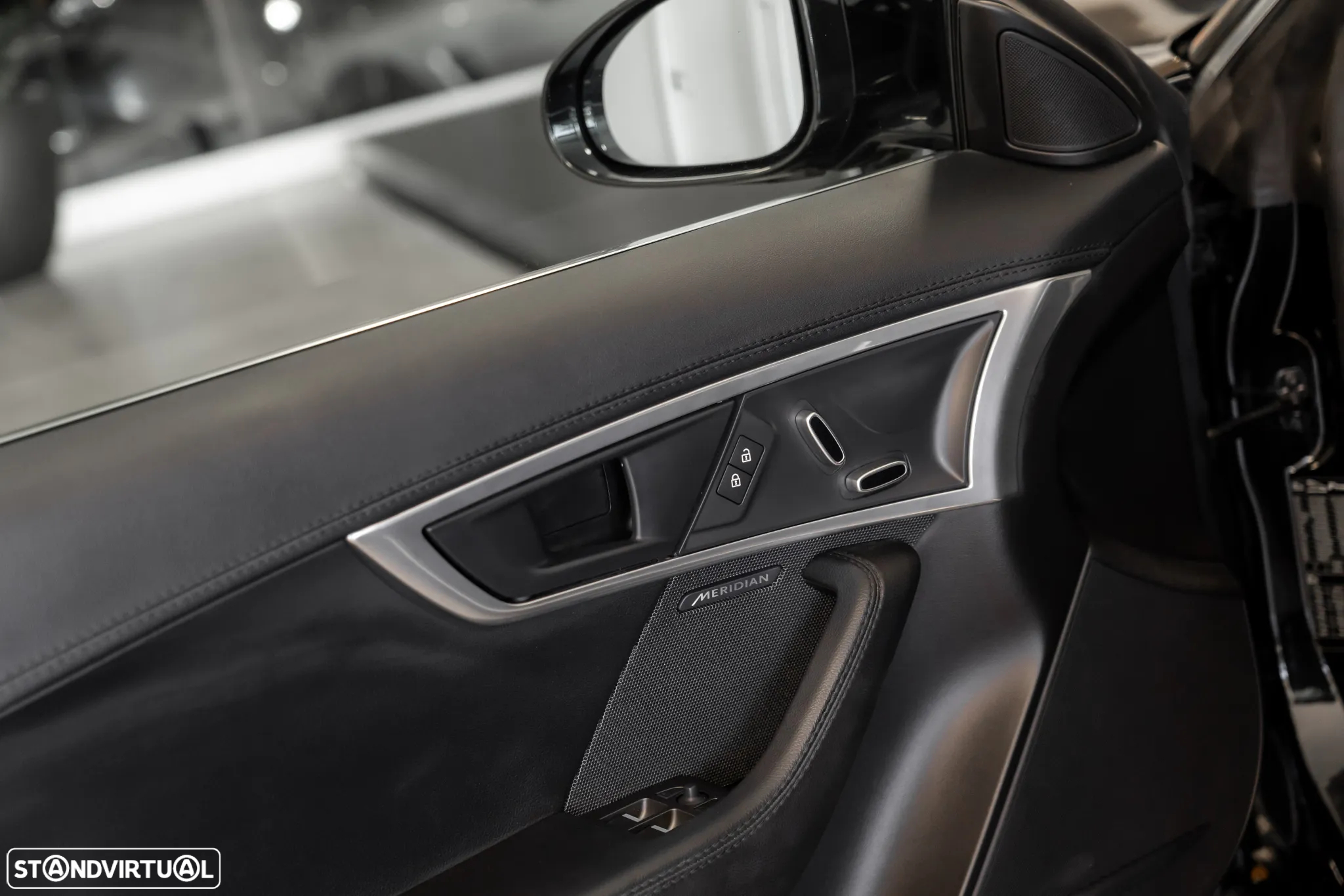 Jaguar F-Type 2.0 i4 R-Dynamic - 24