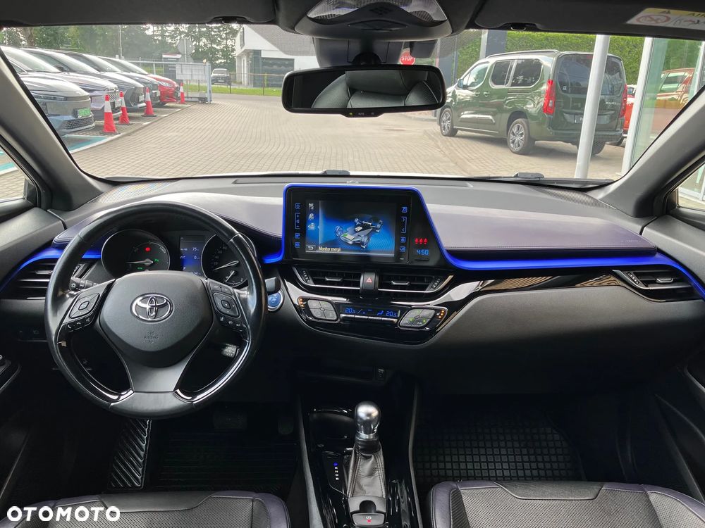Toyota C-HR 1.8 Hybrid Dynamic - 22