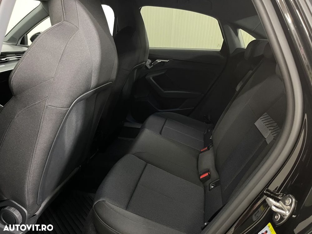 Audi A3 Limuzina 1.5 35 TFSI MHEV S tronic Advanced - 12